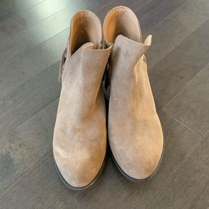Lucky Brand booties